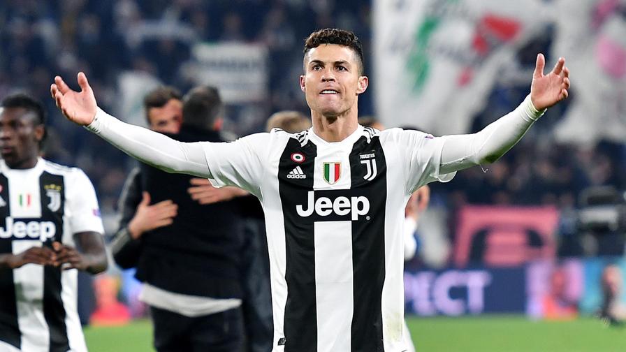 Scarpe di cheap ronaldo alla juve